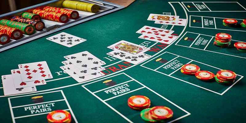 How To Play Blackjack - A Beginner's Guide