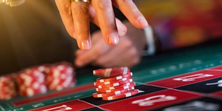 How Casino Games Teach Us About Human Decision-Making - Playwise365.net